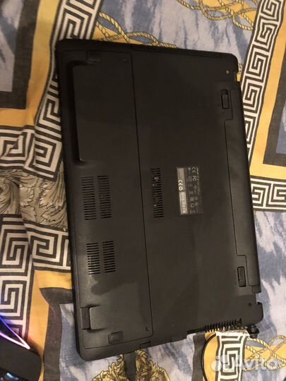 Ноутбук asus