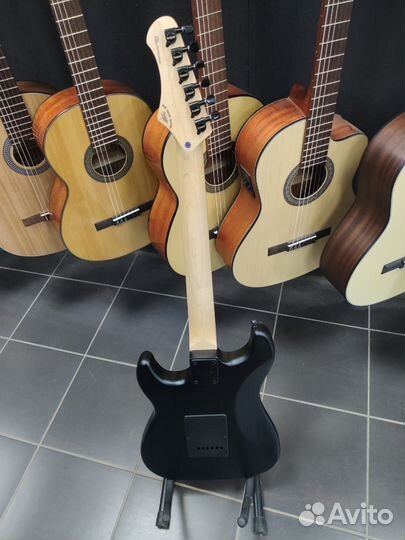 Электрогитара Черная Новая