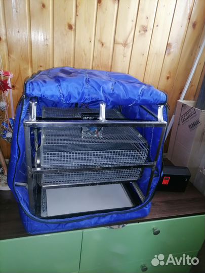 Продам инкубатор Тгб на 140 яиц