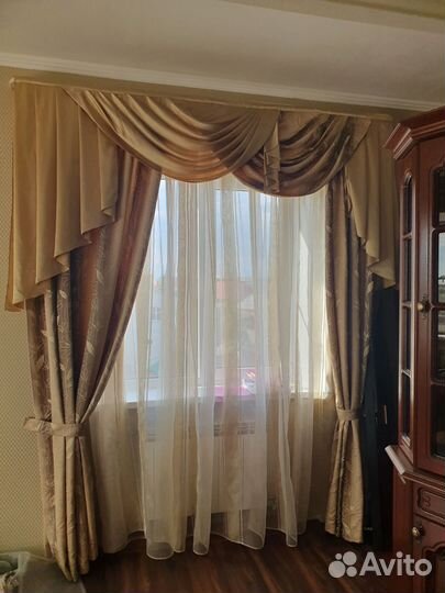 Шторы с ламбрекеном