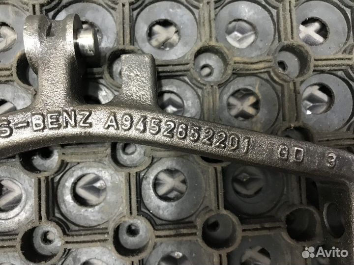 Вилка переключения передач Mercedes-Benz Actros