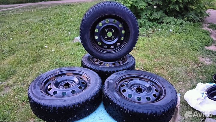 Диски r 15 на солярис и Рио 4-100