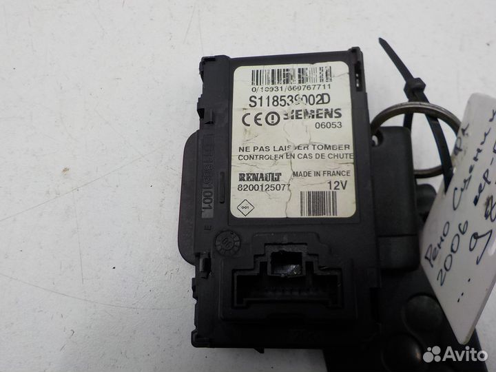 Замок зажигания Renault Scenic 2003-2009