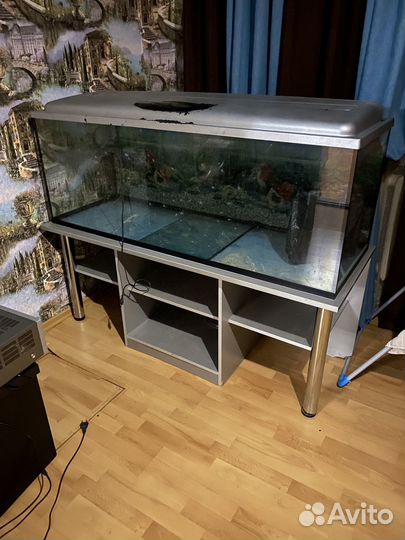 Аквариум с тумбой