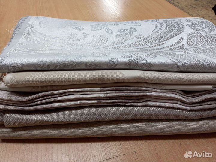 Лоскут ткани, кожи, кожзама