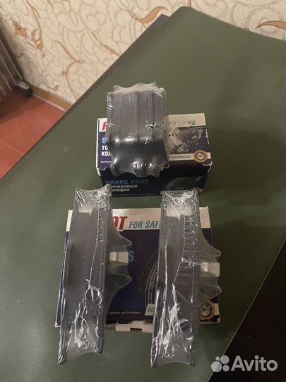 Тормозные колодки передие и задние Ford, Mazda