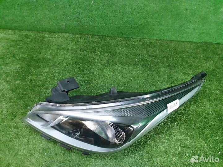 Фара левая Kia Rio