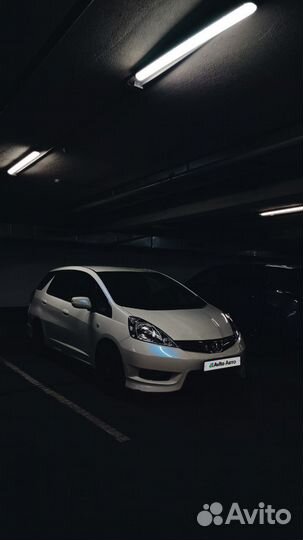 Honda Fit Shuttle 1.3 CVT, 2012, 128 000 км