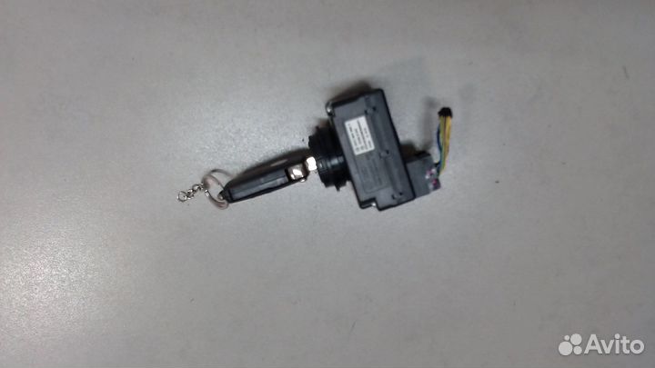 Замок зажигания Volkswagen Touareg, 2004