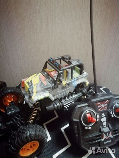 Машинка на пульте управления для ребенка