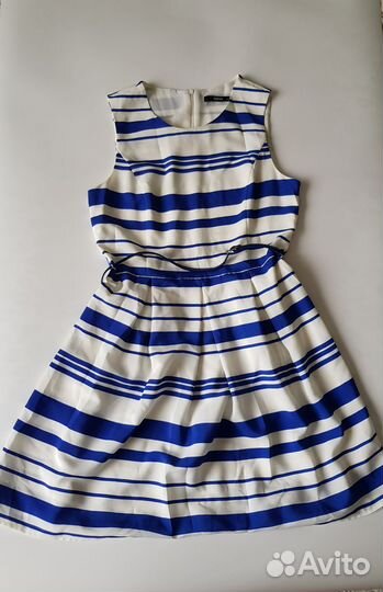 Платье Oasis 44