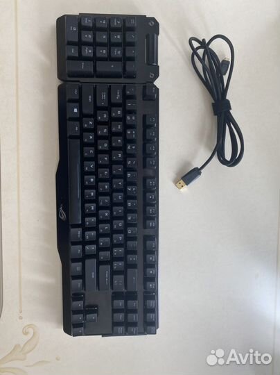 Игровая клавиатура Asus rog