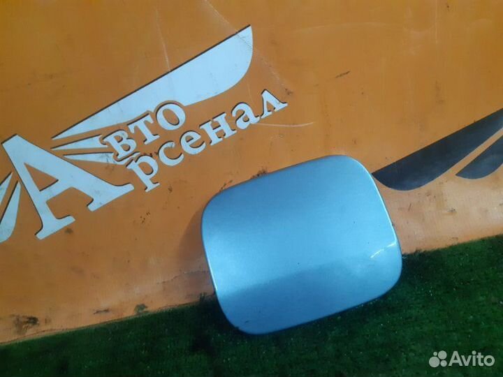 Лючок топливного бака Mitsubishi Lancer 1.6