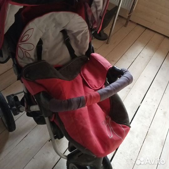 Прогулочная коляска зимняя бу