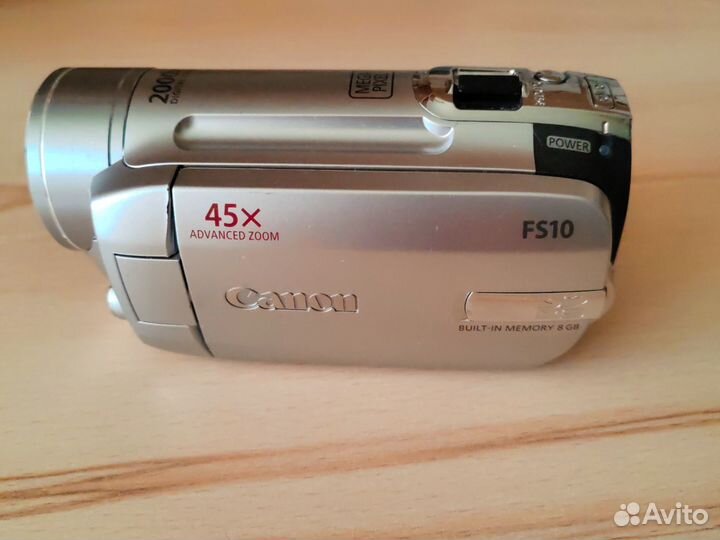 Видеокамера цифровая Canon FS10