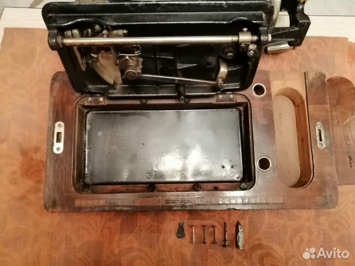 Швейная машинка kayser 1909г