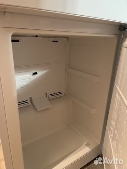 Холодильник Indesit itr 4160 w