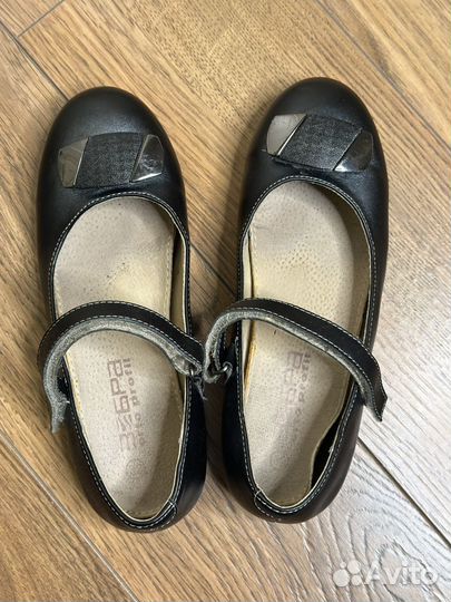Туфли для девочки 32 размер