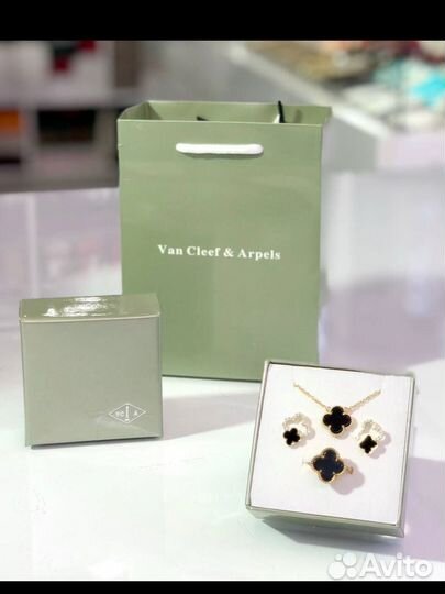 Серьги, подвески и кольца