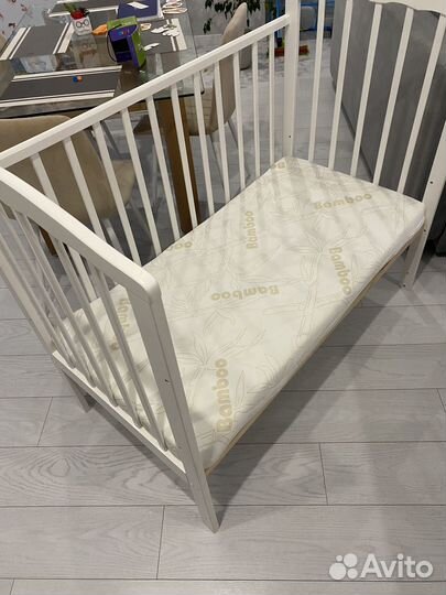 Детская кроватка