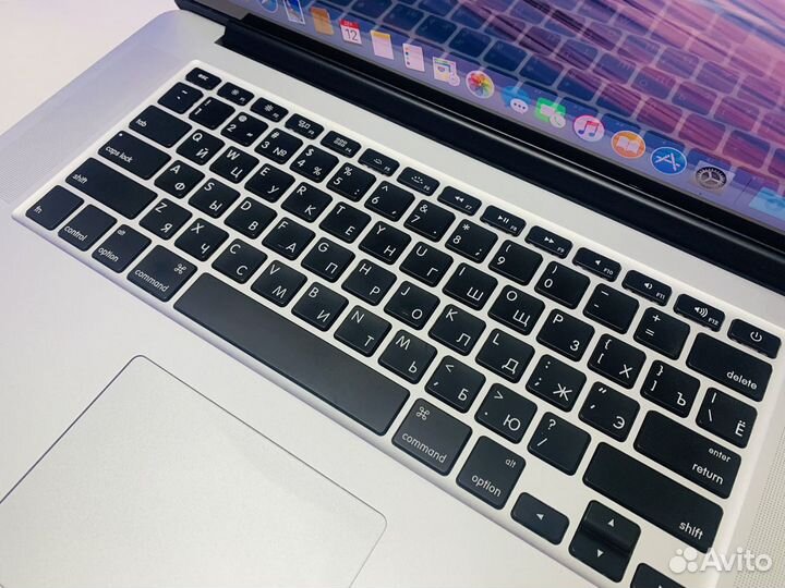 Ноутбук Apple MacBook Pro 15 2013 год