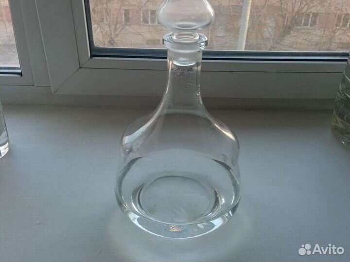 Графин стекло ссср,1,5 литра