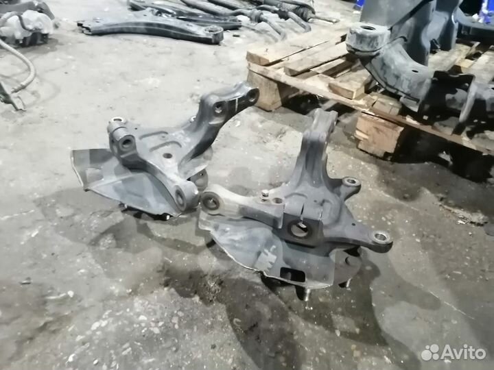 Поворотный кулак для Hyundai Grand Starex