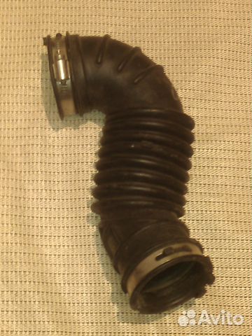 Шевроле Авео Т300 патрубок воздушного фильтра