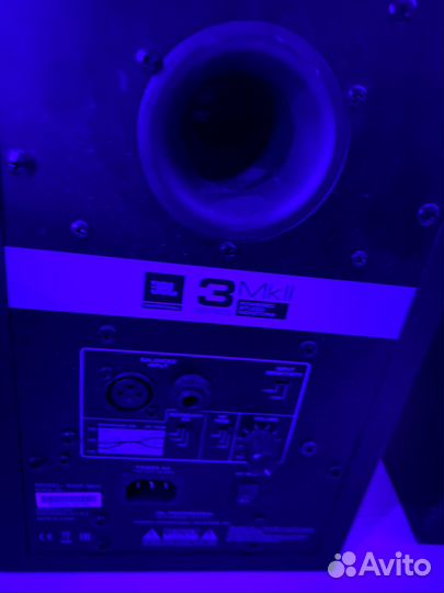 Студийные мониторы Jbl 305p mkii