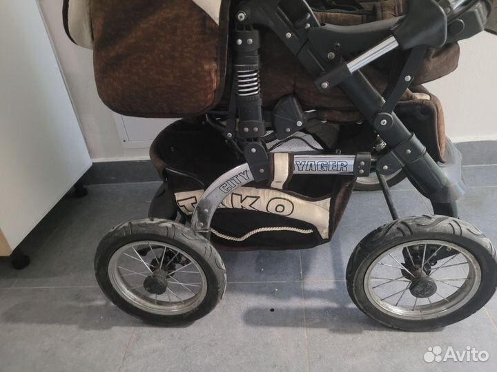 Коляска 3 в 1