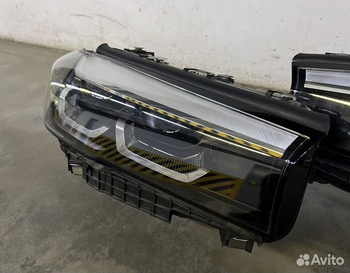 Фары в сборe BMW G30 LED adaptive