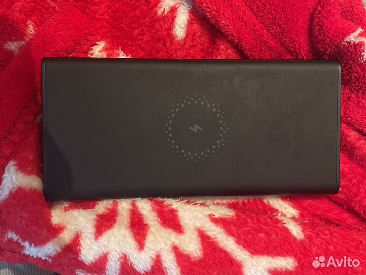 Павербанк беспроводной MI