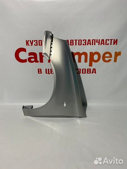 Пластиковые крылья Лада калина цвет серебристый