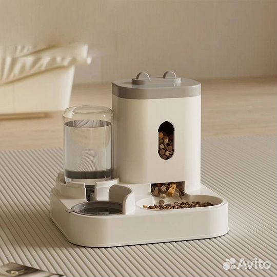 Автоматическая кормушка для животных