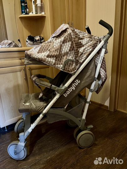 Прогулочная коляска