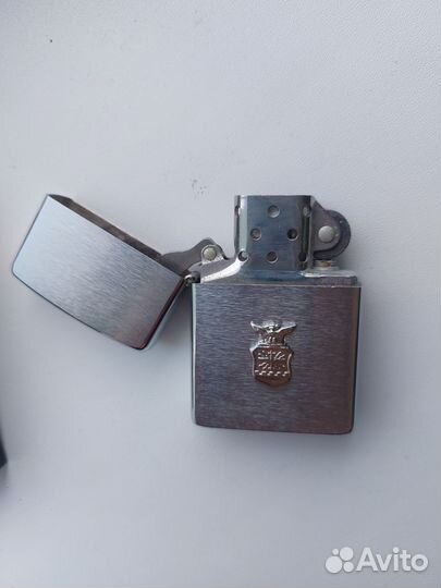 Зажигалка zippo