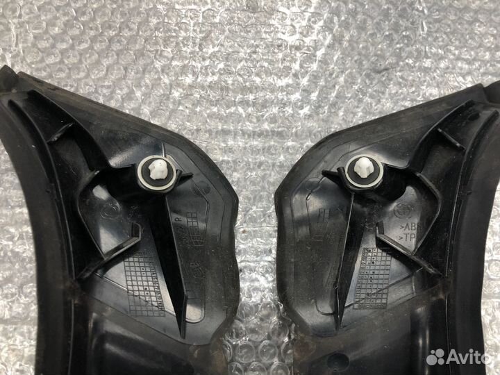 Накладка заднего фонаря BMW 5 Серии G30