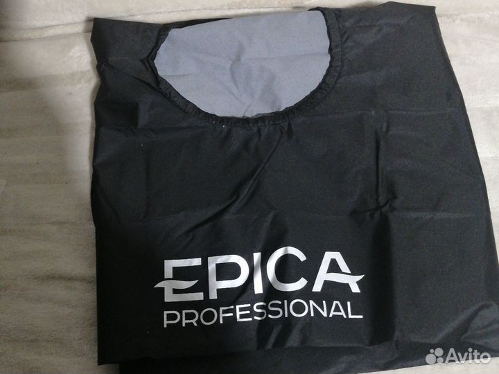 Расчёска для фена и пеньюар парикмахерская