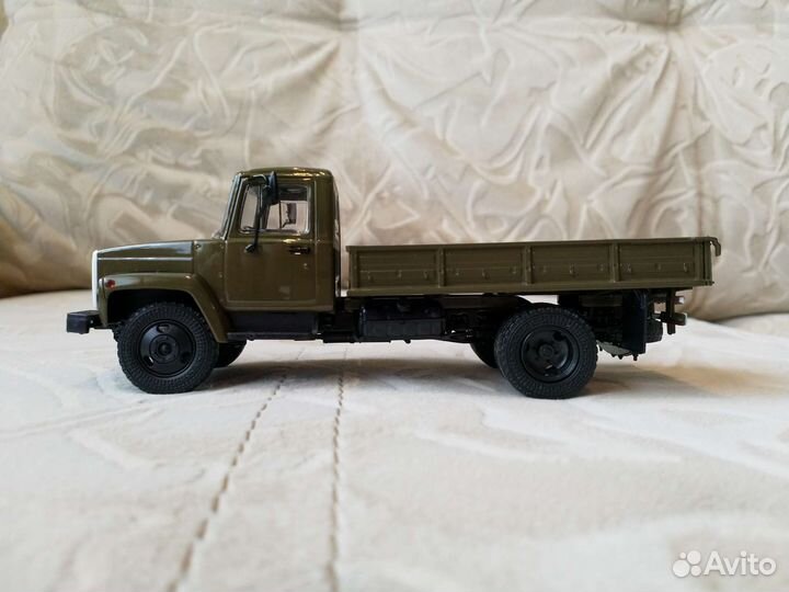 Модель Газ - 33073