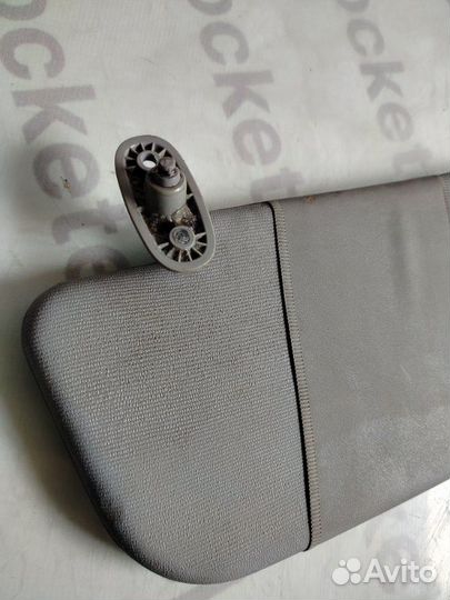 Козырек солнцезащитный левый Hyundai Accent 2006