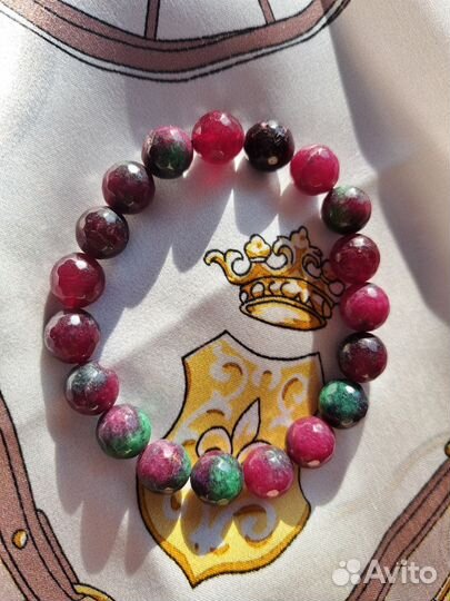 Рубиновый браслет