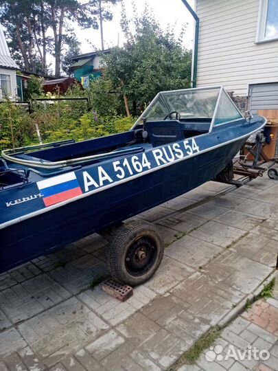 Лодка крым с двигателем