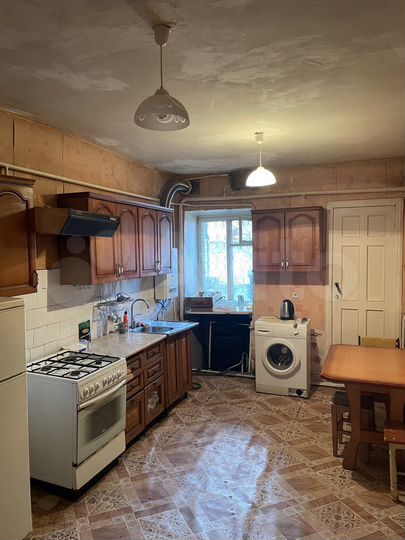 3-к. квартира, 88 м², 1/1 эт.