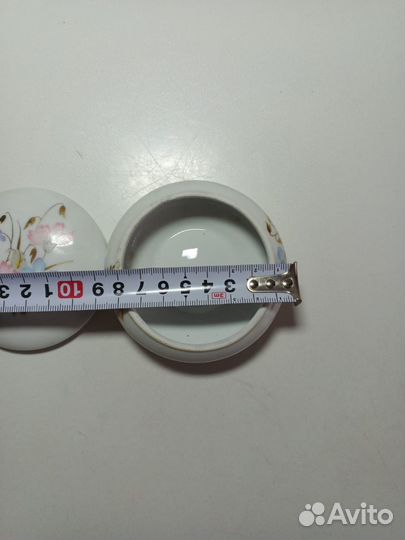 Фарфоровая шкатулка