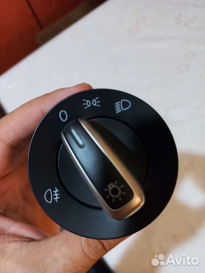 Переключатель света фар Volkswagen Polo