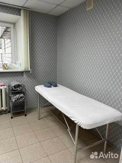 Аренда бровиста, визажиста