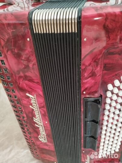 Аккордеон Royal Standard Meteor