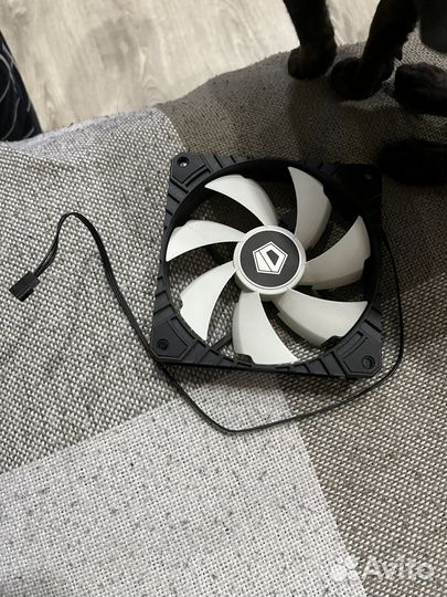 Кулер id cooling