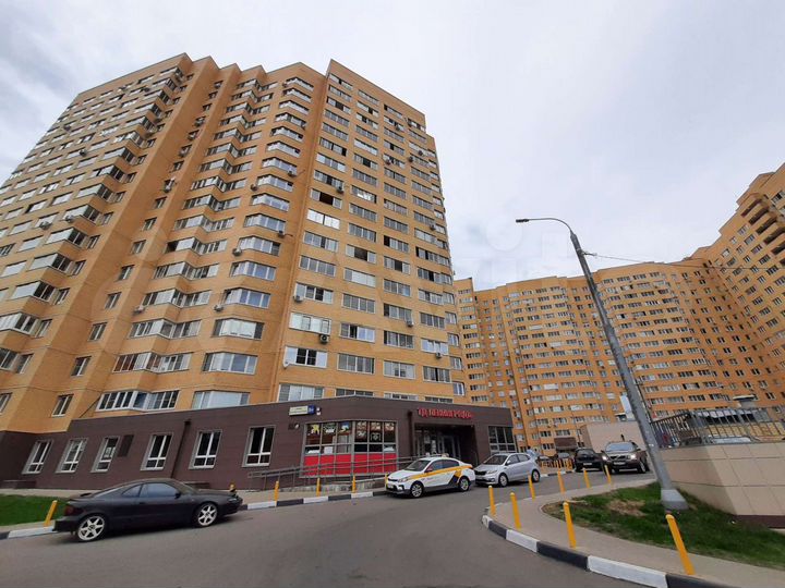 Свободного назначения, 100 м²