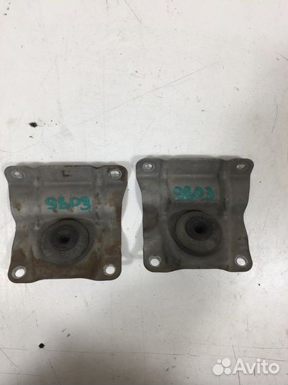 Крепление радиатора